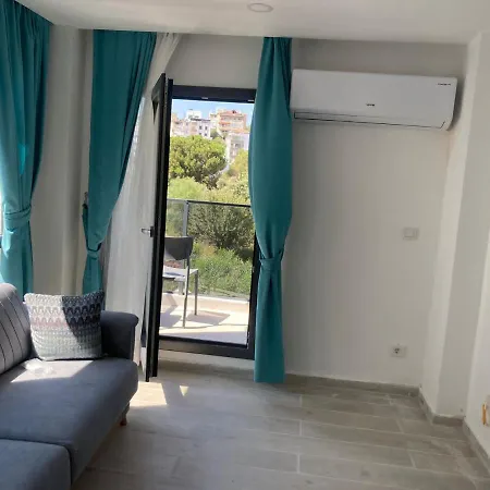 Sahil Aparts - Guelluek